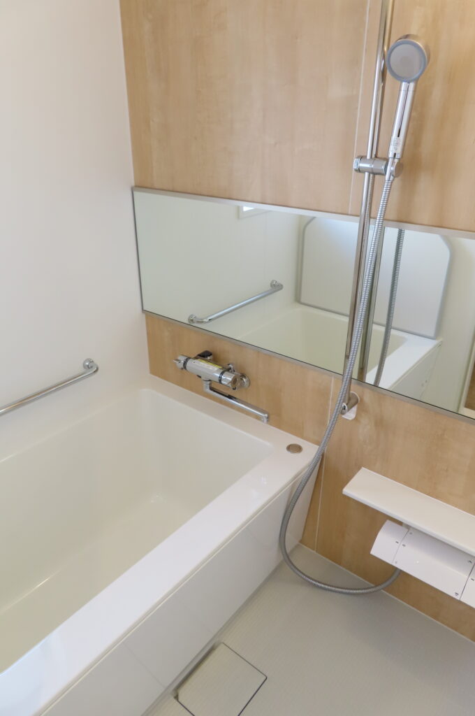 【ユニットバス】　